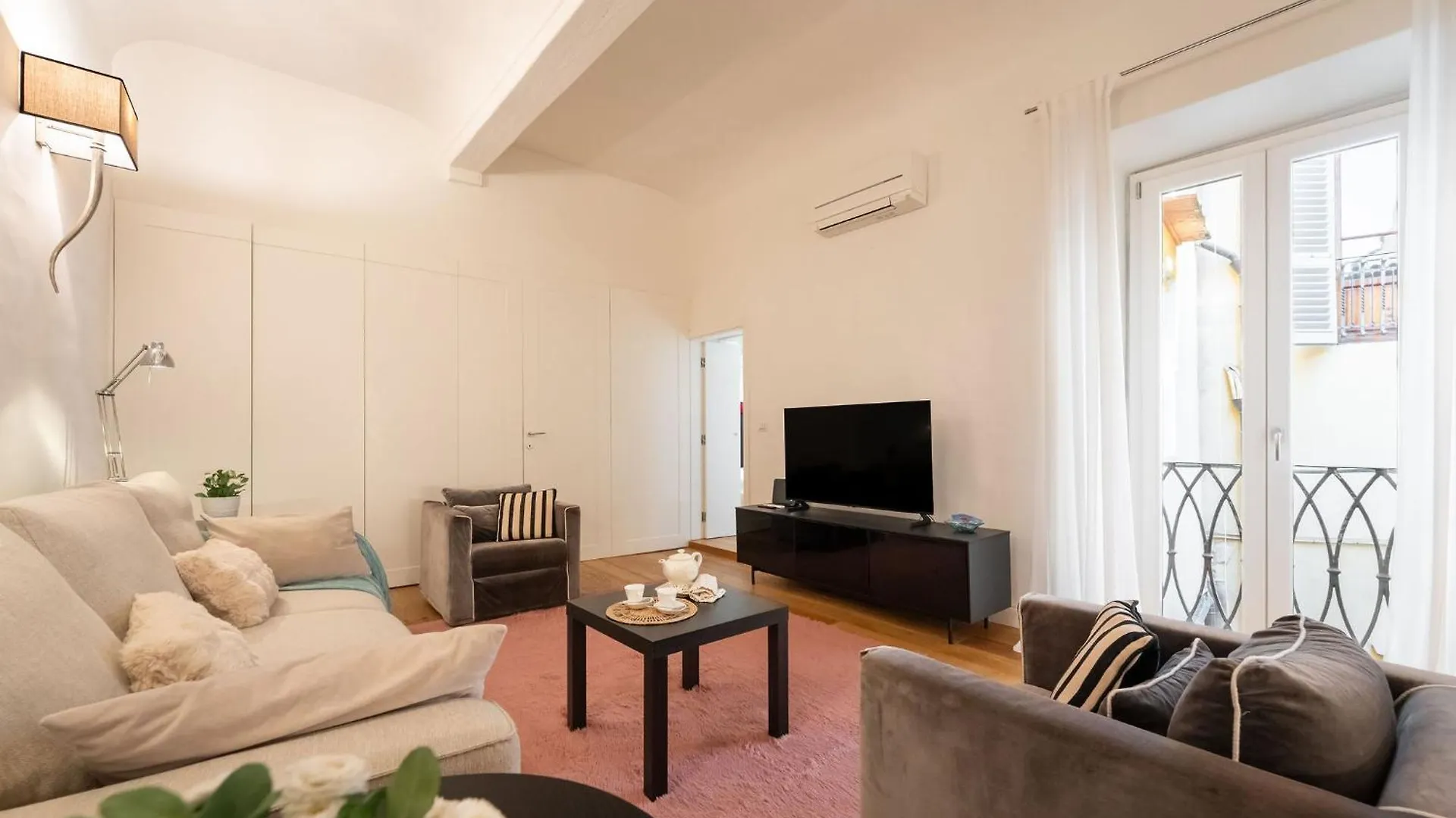 Tb-One Bedroom Luxury Apartment In The Fashion District Florence