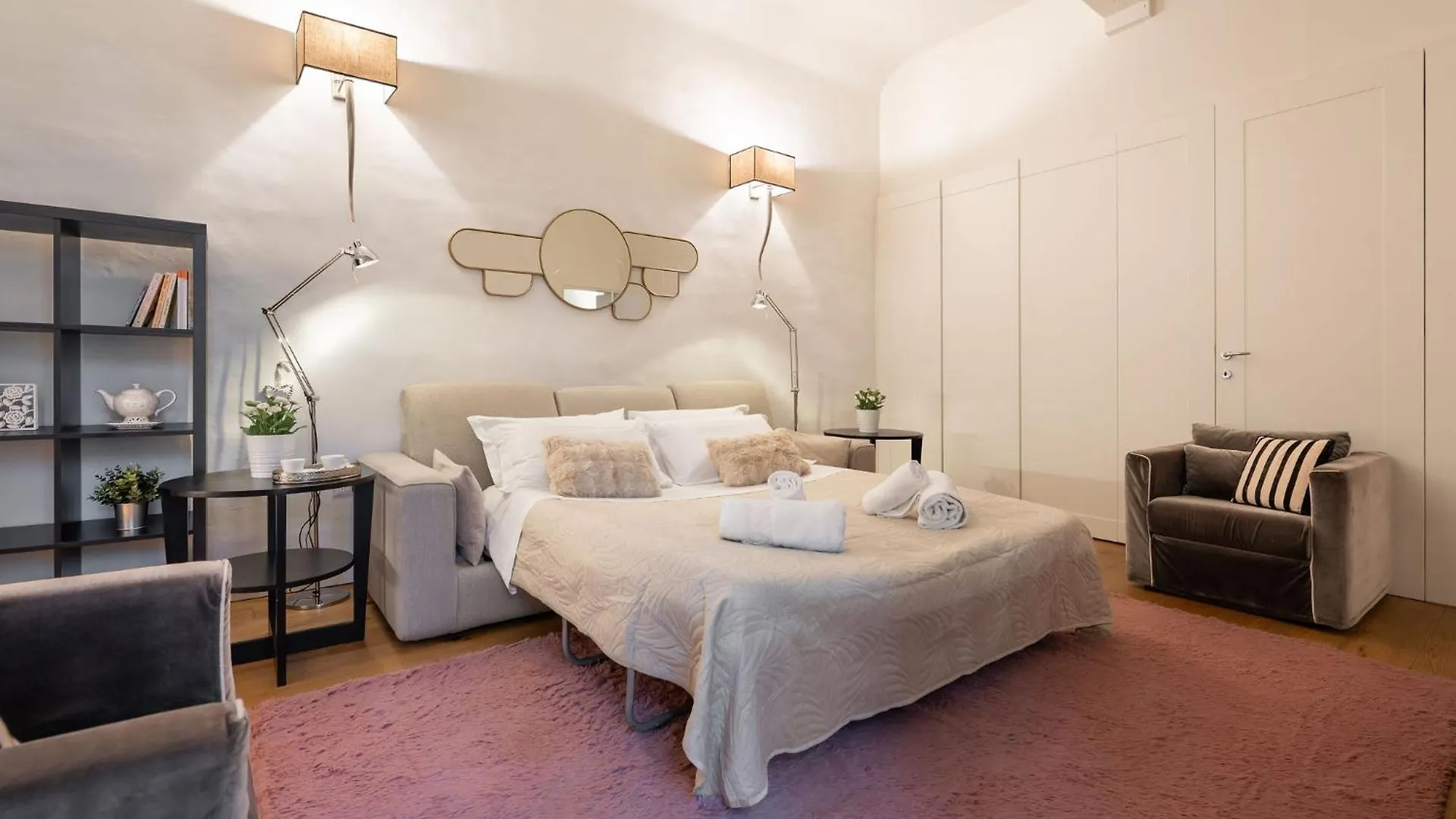 Tb-One Bedroom Luxury Apartment In The Fashion District Florens